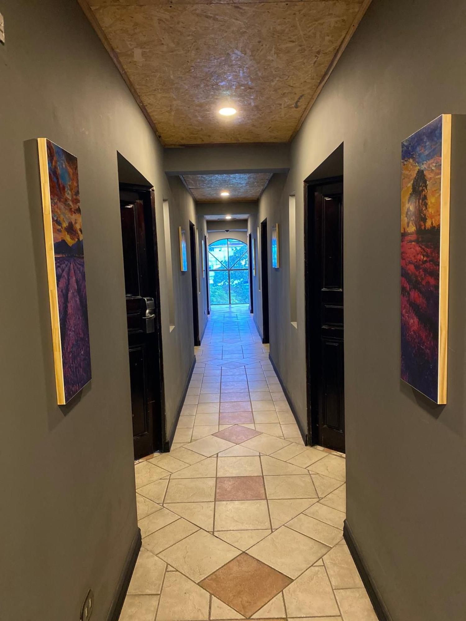 Alajuela Backpackers Airport Hostel Экстерьер фото